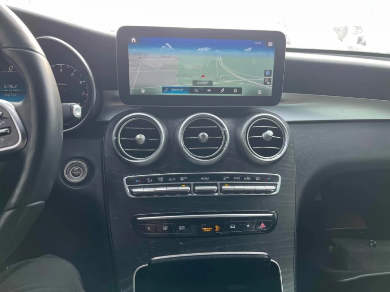 Mercedes-Benz GLC 300 360 КАМЕРИ* ОТ ПРЕДСТАВИТЕЛСТВО НА MERCEDES, снимка 9 - Автомобили и джипове - 53387465