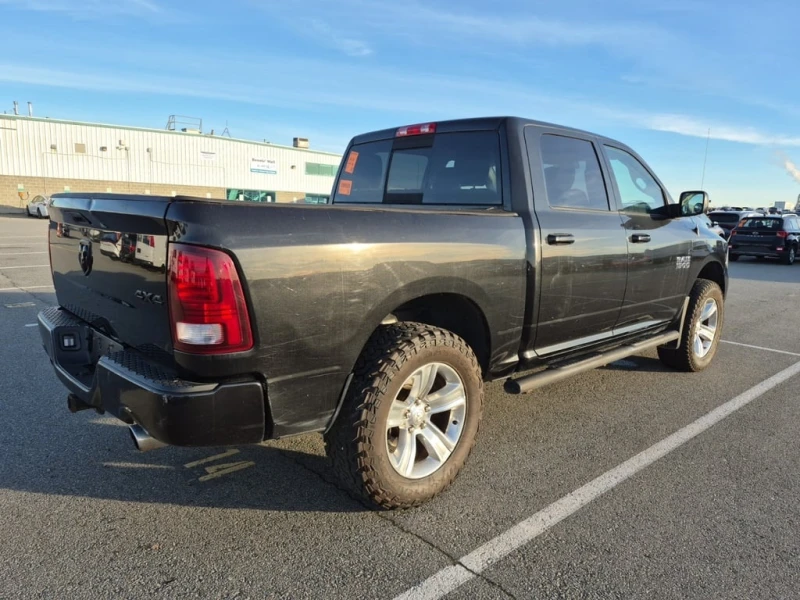 Dodge RAM 1500 * SPORT CREW CAB SHORT BED/CARFAX /камера/подгреви, снимка 3 - Автомобили и джипове - 53455523