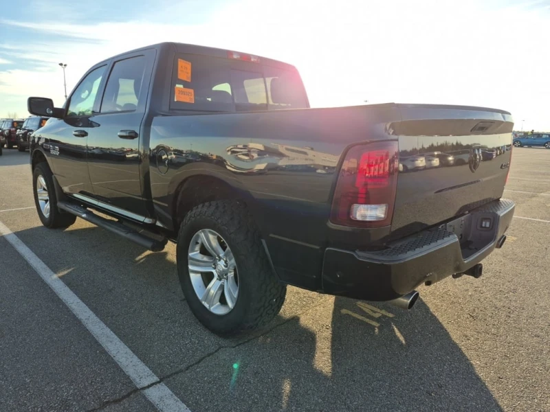 Dodge RAM 1500 * SPORT CREW CAB SHORT BED/CARFAX /камера/подгреви, снимка 4 - Автомобили и джипове - 53455523