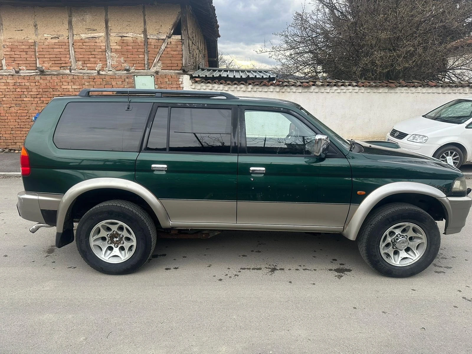 Mitsubishi Pajero sport 4x4 Климатик - изображение 4