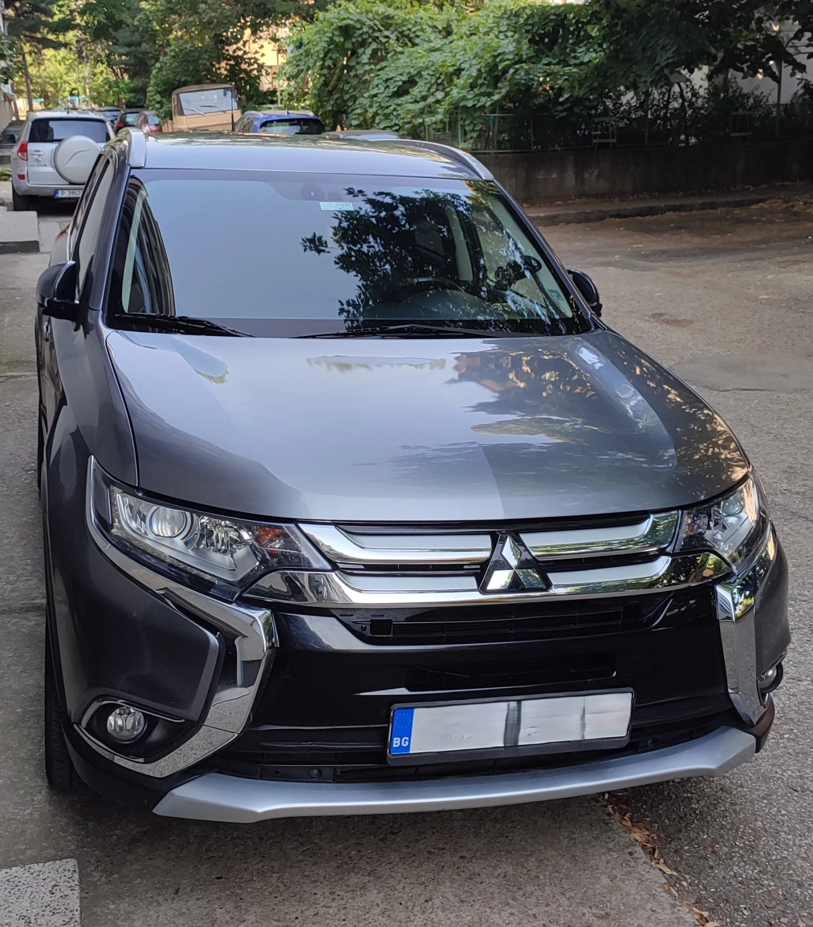 Mitsubishi Outlander 2.2 DI-D - изображение 7