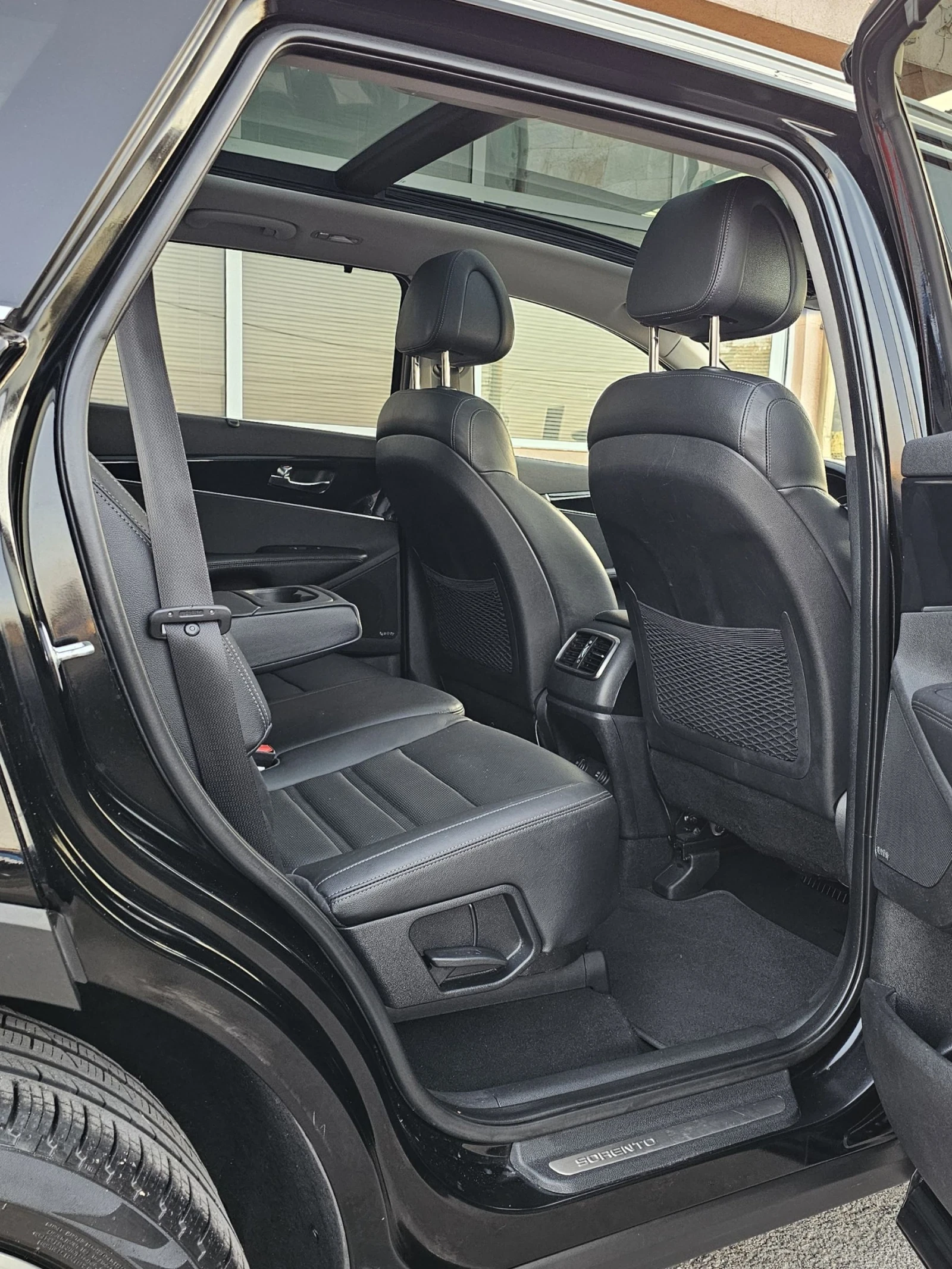Kia Sorento 2.2 CRDI AWD Platinum 7 места CarPlay Infinity - изображение 9