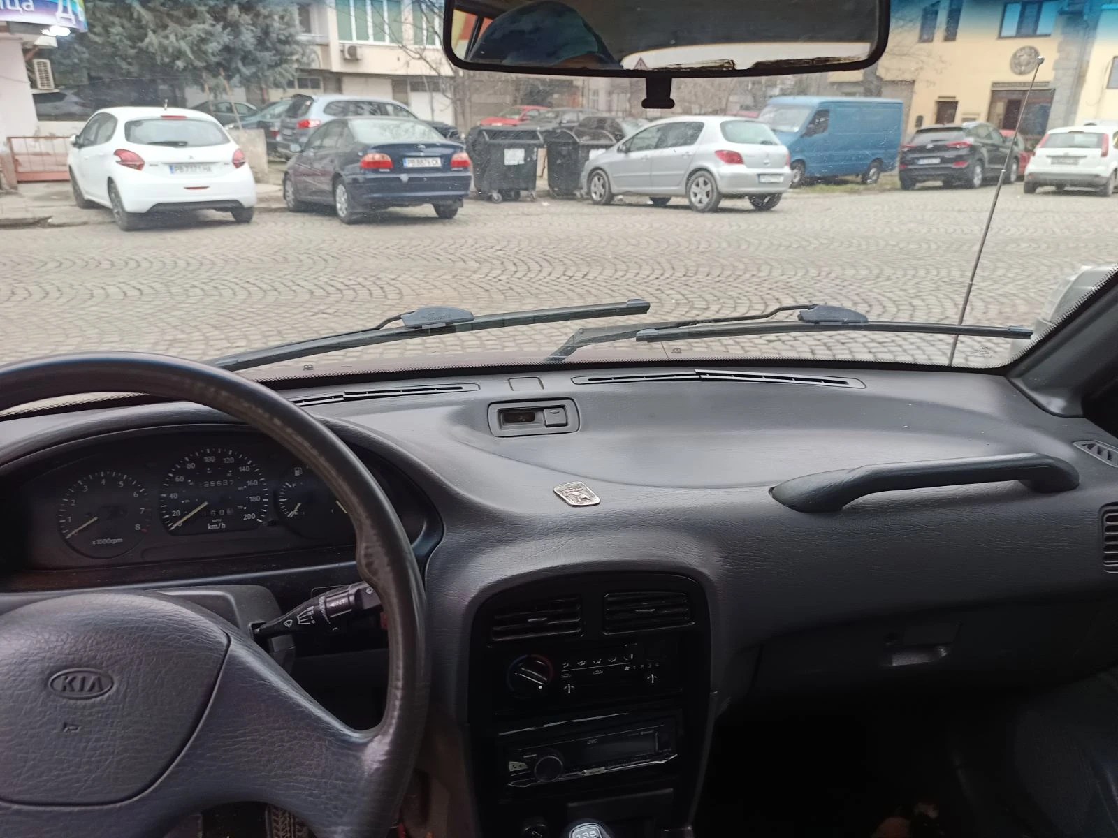 Kia Sportage 2.0 - изображение 9