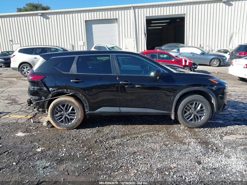 Nissan Rogue 2.5L I-4 DI, DOHC, VVT, 181HP All Wheel Drive, снимка 13 - Автомобили и джипове - 53801144