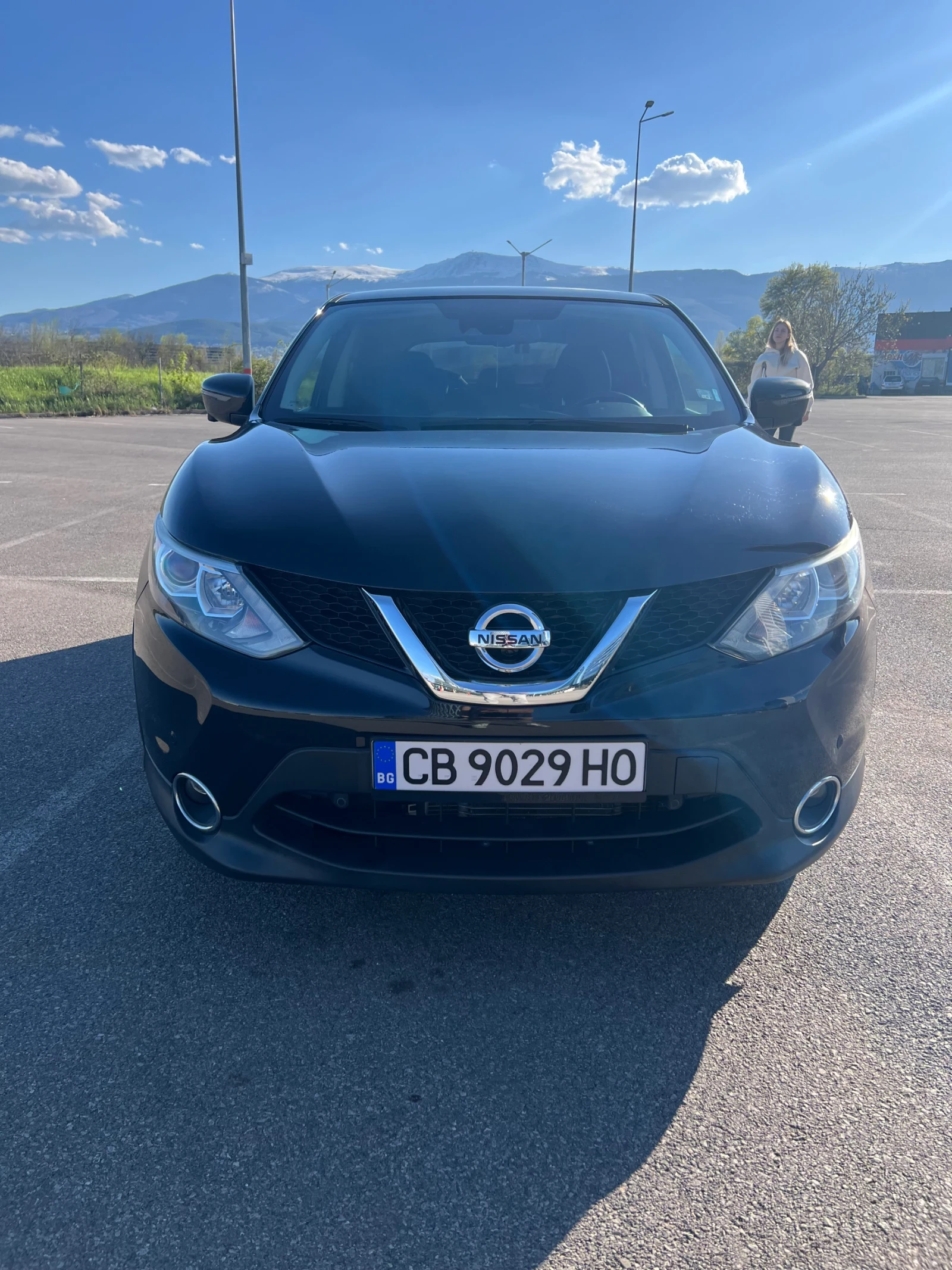 Nissan Qashqai, снимка 4 - Автомобили и джипове - 54255240