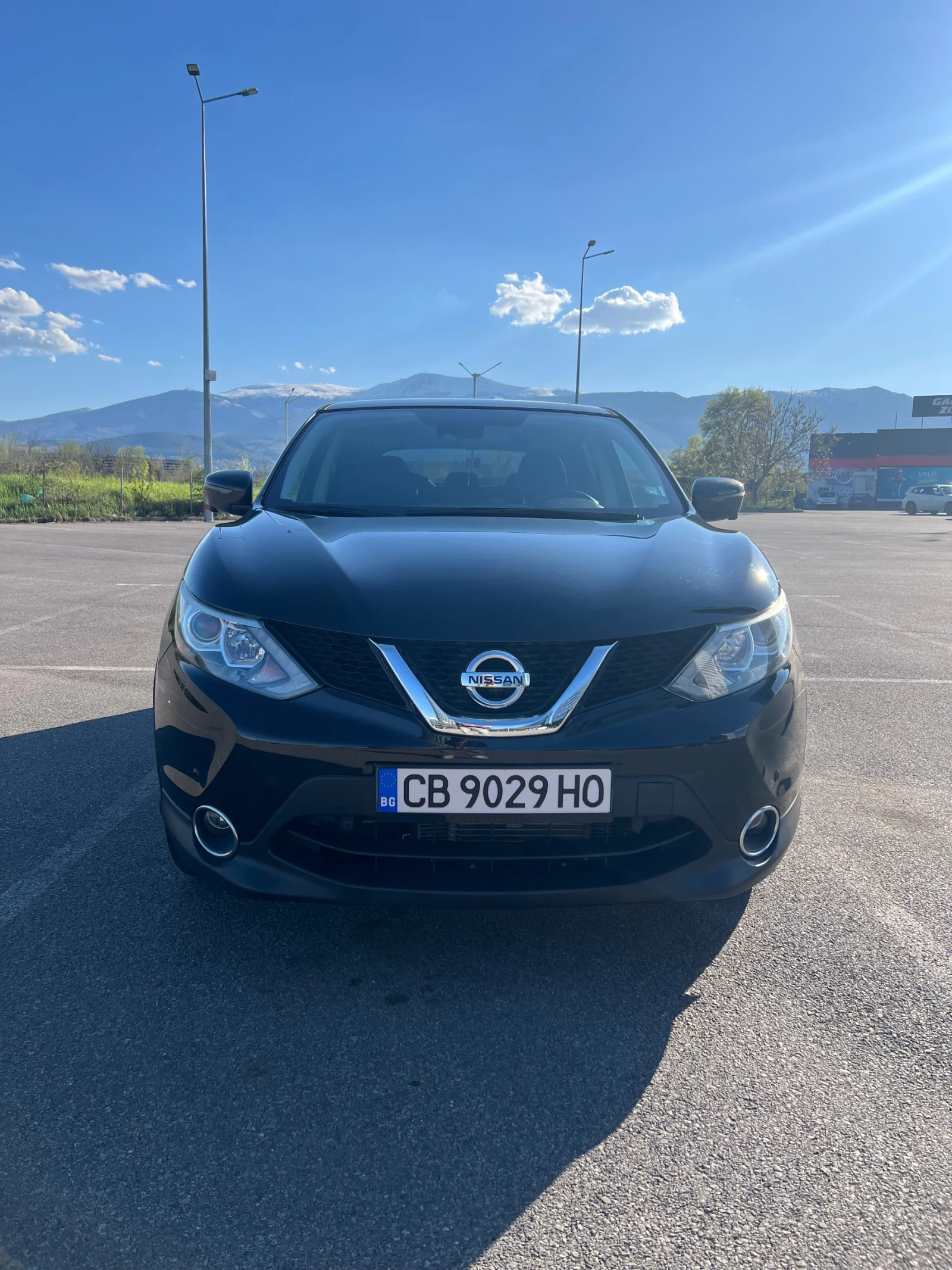 Nissan Qashqai, снимка 5 - Автомобили и джипове - 54255240