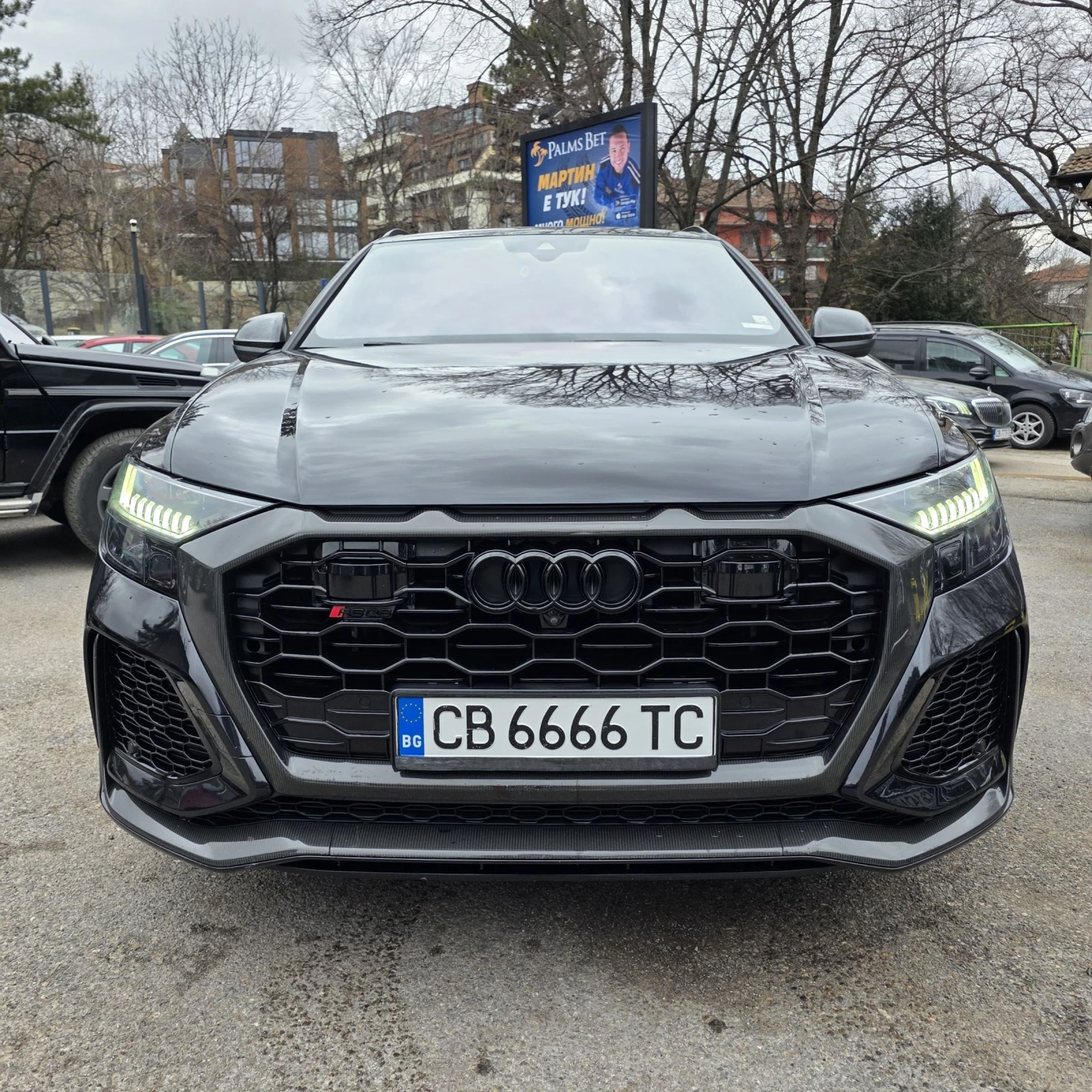 Audi RSQ8 Carbon/Ceramic/B&O/FULL/Готов Лизинг, снимка 3 - Автомобили и джипове - 54454351