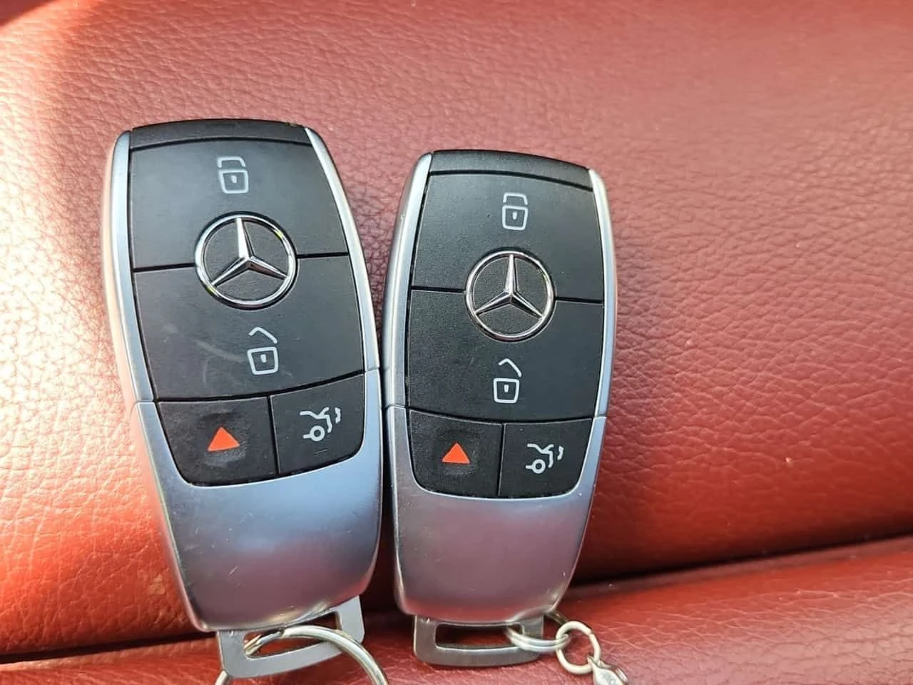 Mercedes-Benz GLC * AMG 43 * CARFAX * ЦЕНА ДО БГ, снимка 9 - Автомобили и джипове - 54728123