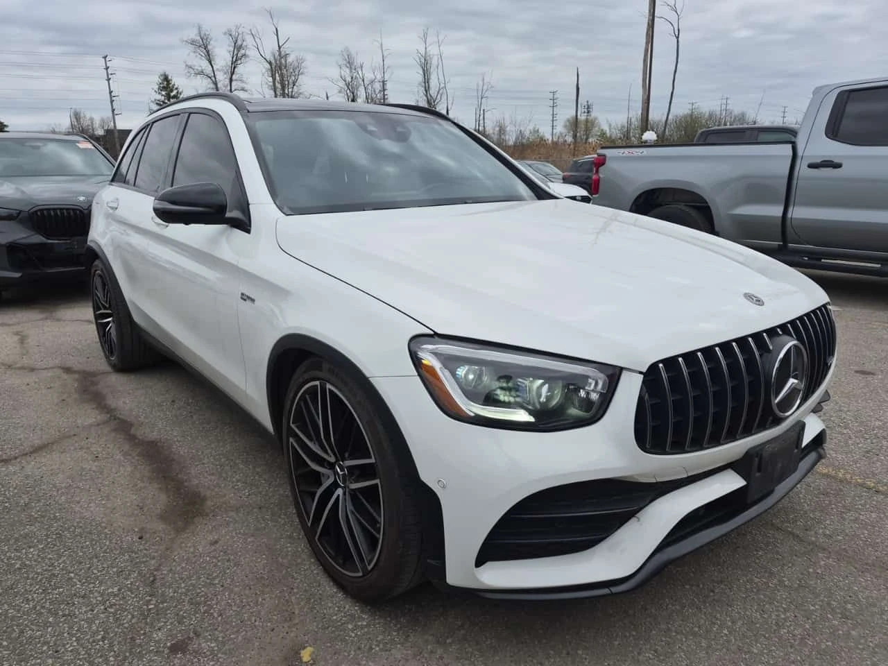 Mercedes-Benz GLC * AMG 43 * CARFAX * ЦЕНА ДО БГ, снимка 2 - Автомобили и джипове - 54728123