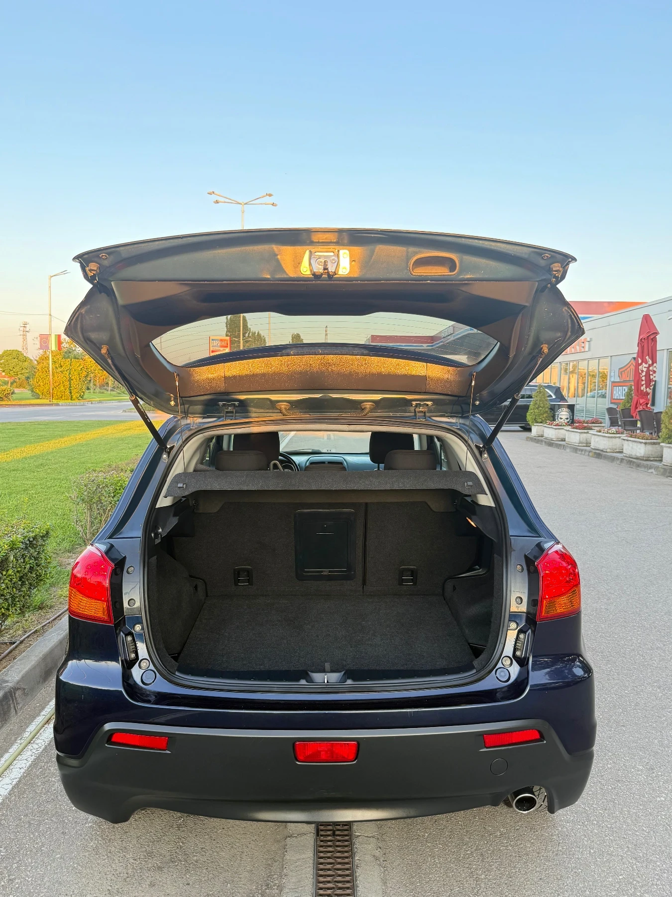 Mitsubishi ASX 1.6 Бензин, снимка 15 - Автомобили и джипове - 55526356