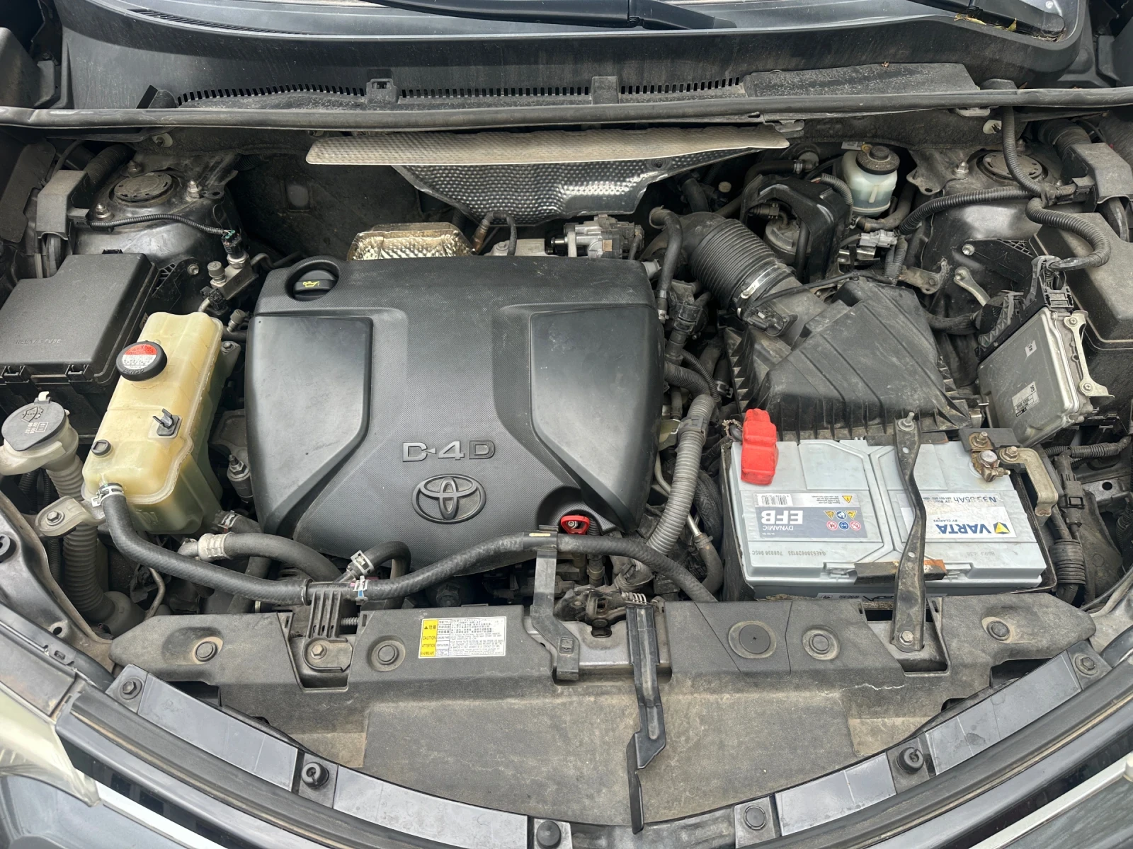 Toyota Rav4 2.0d4d 143кс, снимка 11 - Автомобили и джипове - 56422247