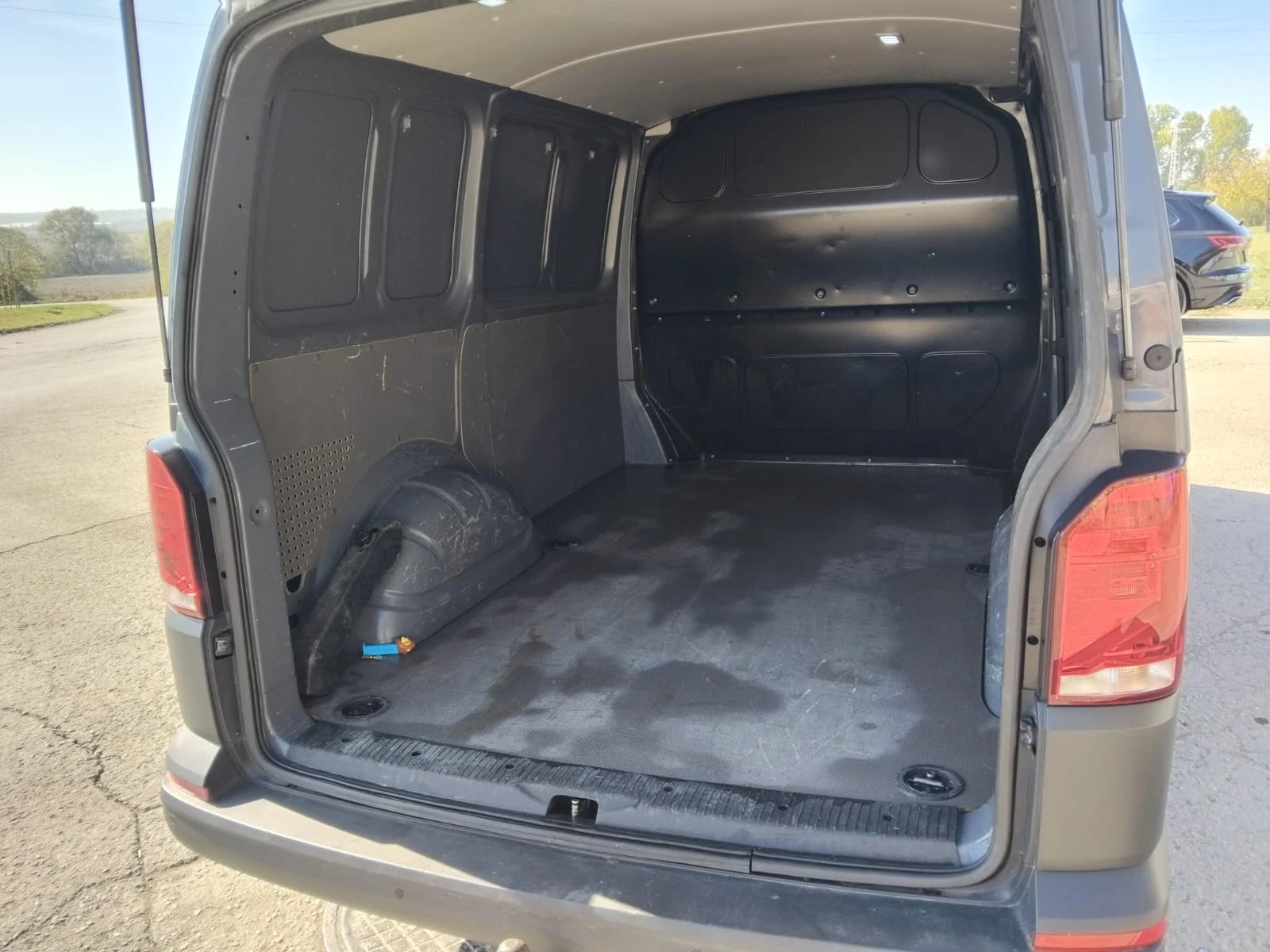 VW Transporter 2.0, снимка 6 - Бусове и автобуси - 56625507
