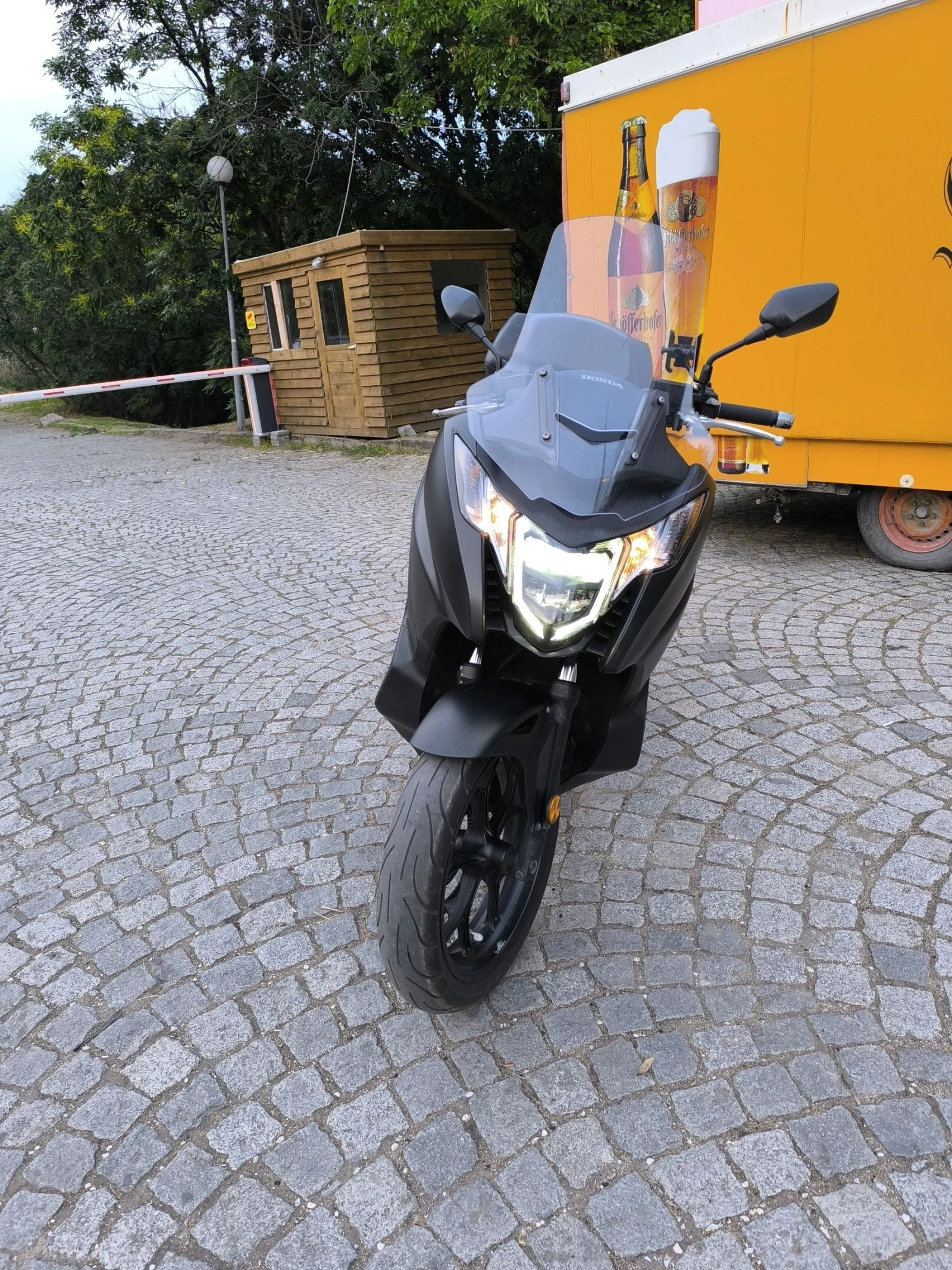 Honda Integra 750 - изображение 6