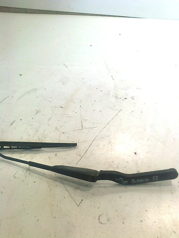       9-5 2,0   | Mobile.bg   1