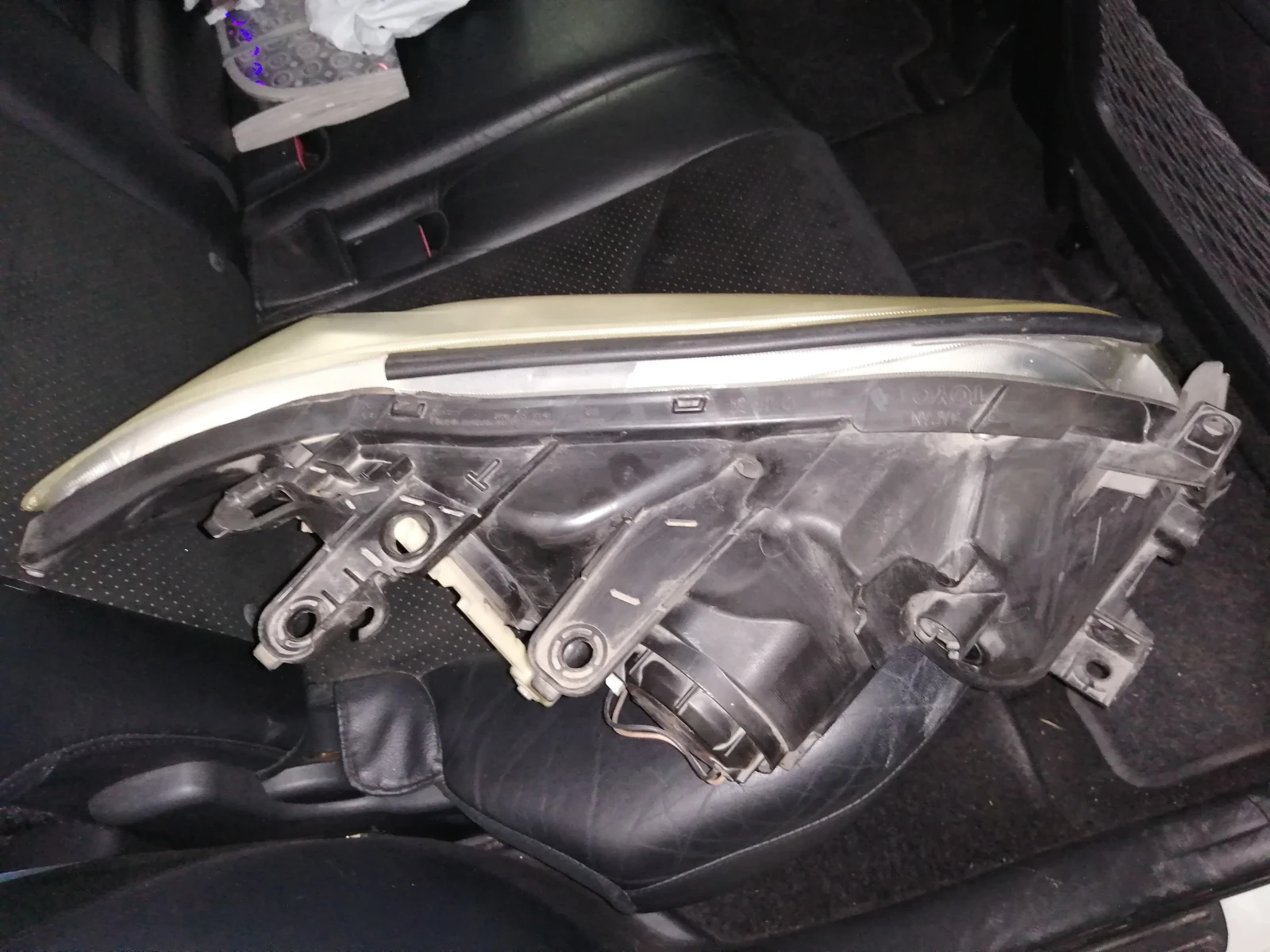 �������� ������ �� ������ ��� 4 | Mobile.bg � ����������� 4