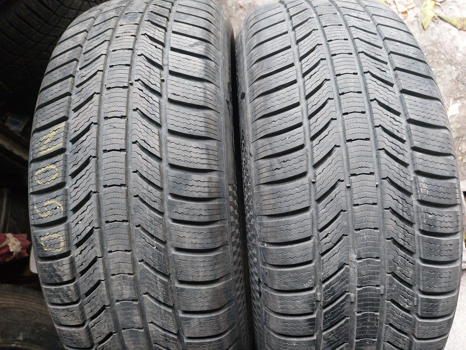 ���� 235/55R18 | Mobile.bg � ����������� 1