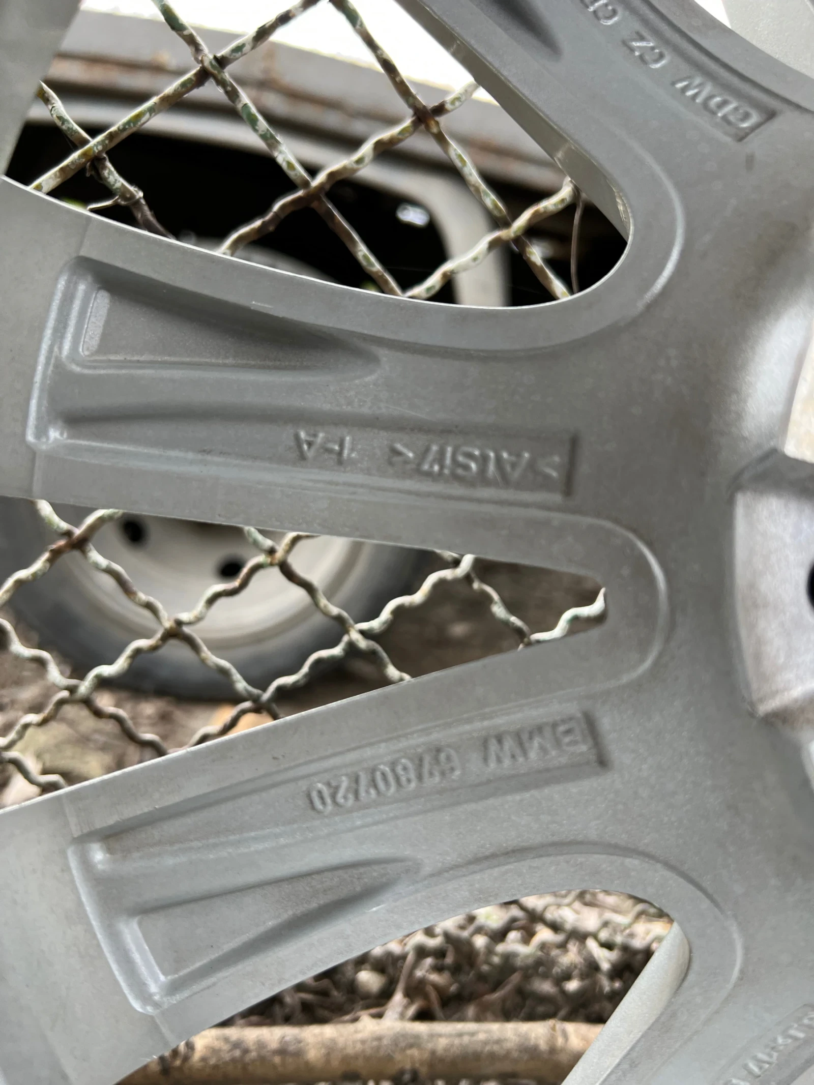 Гуми с джанти Goodyear 225/55R17, снимка 7 - Гуми и джанти - 53930036