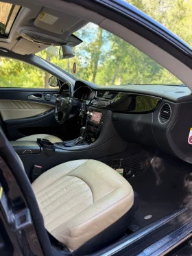 Mercedes-Benz CLS 320 AMG пакет, снимка 14
