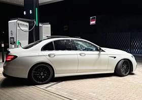 Mercedes-Benz E 350 Mercedes E350d* E63s AMG OPTIC* STARS* ОБДУХВАНЕ+ , снимка 7