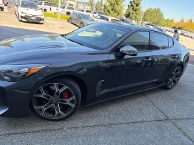 Kia Stinger * AWD * CARFAX * БЕЗ ПЪРВОНАЧАЛНА ВНОСКА, снимка 2