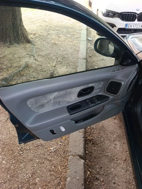 Renault Laguna ГАЗ-БЕНЗИН , снимка 7