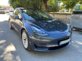 Tesla Model 3 Лонг рейндж, снимка 1