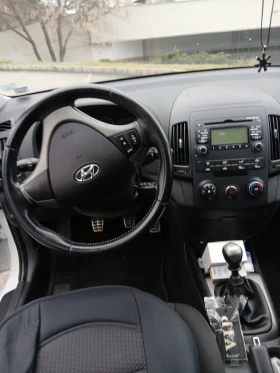 Hyundai I30 1.6 - 3500 € / 6845.40 лв. - 39985127 10