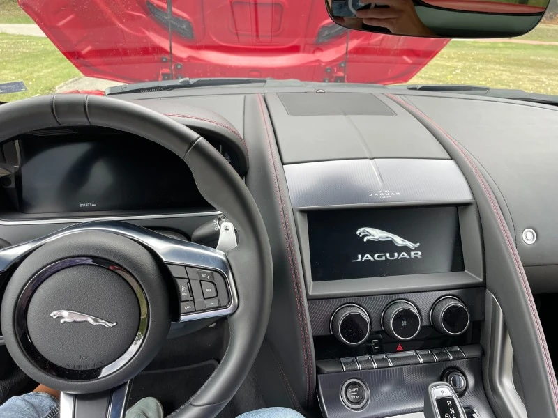 Jaguar F-Type, снимка 14 - Автомобили и джипове - 47711593