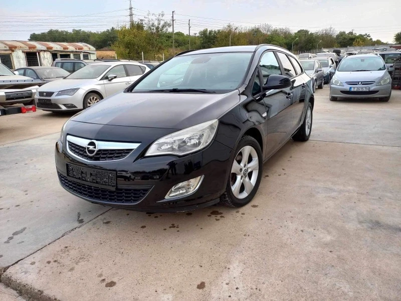 Opel Astra 1.7cdti *NOVA*UNIKAT*, снимка 2 - Автомобили и джипове - 42373440