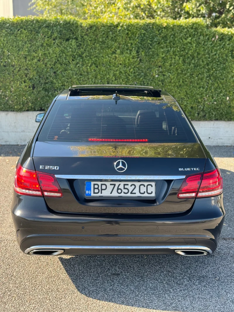 Mercedes-Benz E 250 AMG FULL, 4 MATIK, 7g Tronic + , снимка 5 - Автомобили и джипове - 47607008