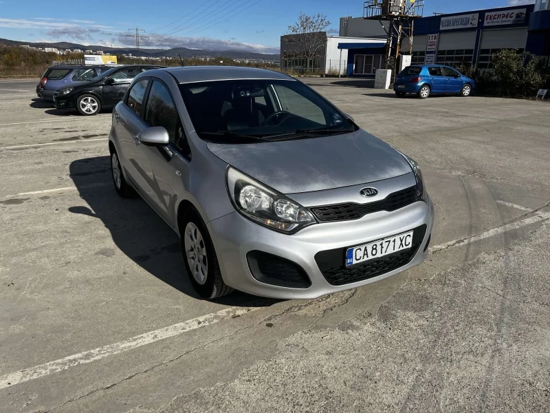 Kia Rio, снимка 1 - Автомобили и джипове - 49228554