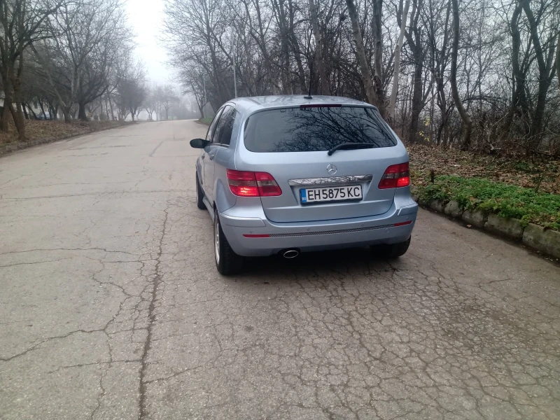 Mercedes-Benz B 200, снимка 12 - Автомобили и джипове - 48058027