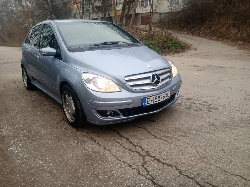 Mercedes-Benz B 200, снимка 1 - Автомобили и джипове - 48058027