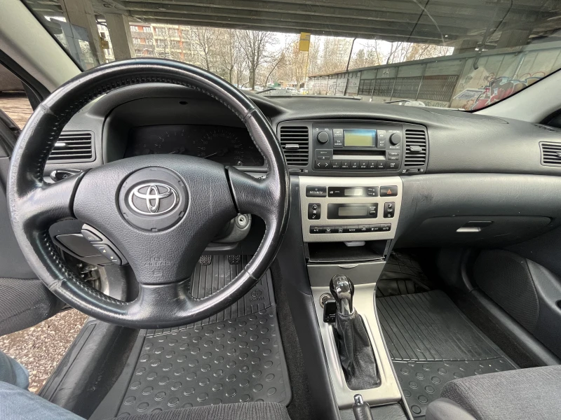 Toyota Corolla, снимка 8 - Автомобили и джипове - 48444481