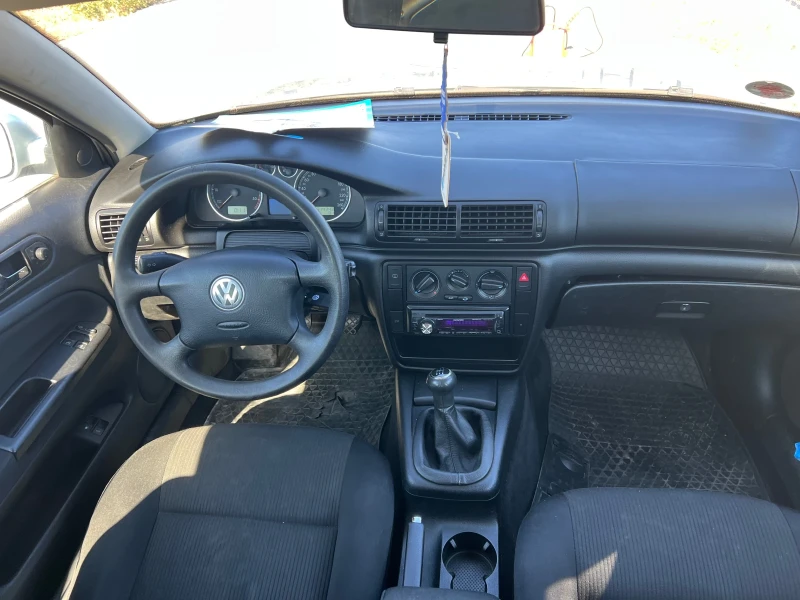 VW Passat 1.9 TDi , снимка 10 - Автомобили и джипове - 48613335