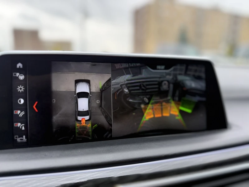 BMW 750 xDrive / M-SPORT / HUD / PANO / H&K / 360, снимка 11 - Автомобили и джипове - 52749690