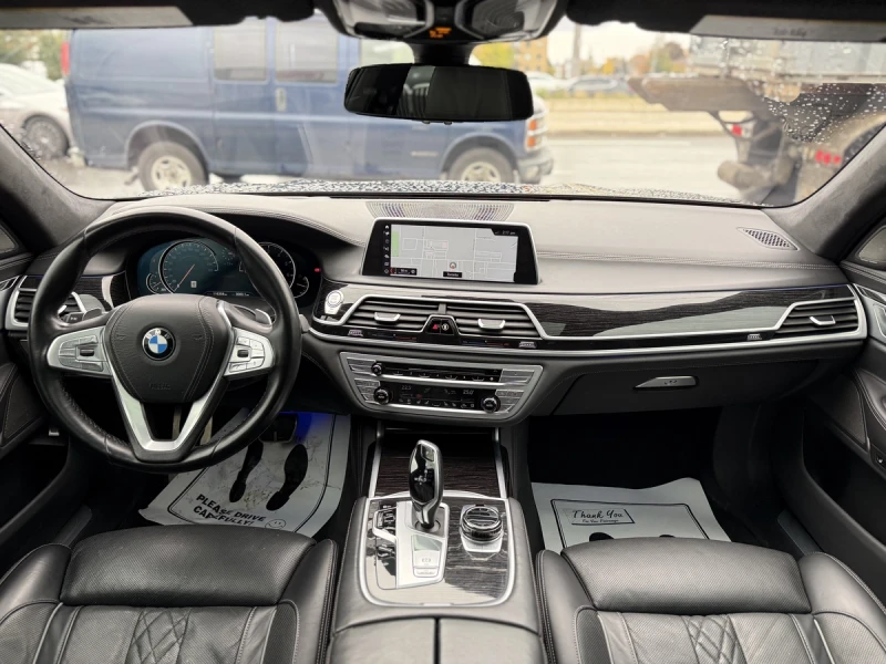 BMW 750 xDrive / M-SPORT / HUD / PANO / H&K / 360, снимка 10 - Автомобили и джипове - 52749690