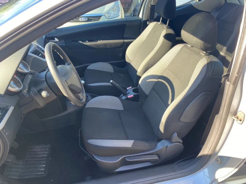 Peugeot 207 1.4i 75к.с, снимка 9 - Автомобили и джипове - 52413597