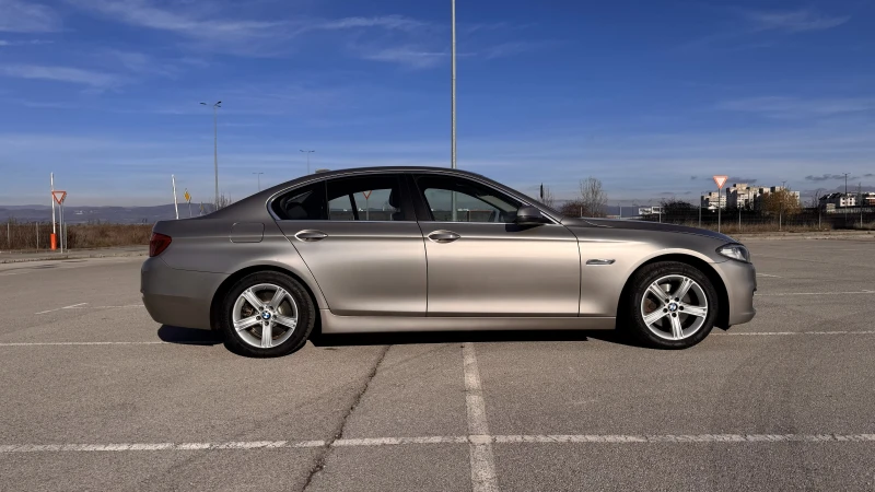 BMW 520 F10 LCI, снимка 3 - Автомобили и джипове - 52748655