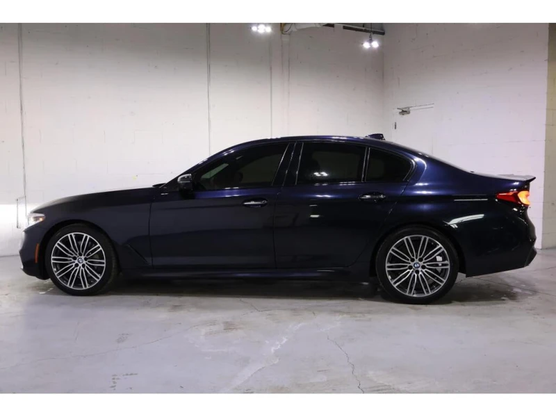 BMW 540 * 540i xDrive | M PACKAGE * CARFAX * ЦЕНА ДО БГ, снимка 4 - Автомобили и джипове - 52906312