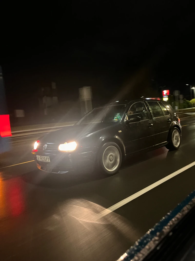 VW Golf, снимка 6 - Автомобили и джипове - 52930095