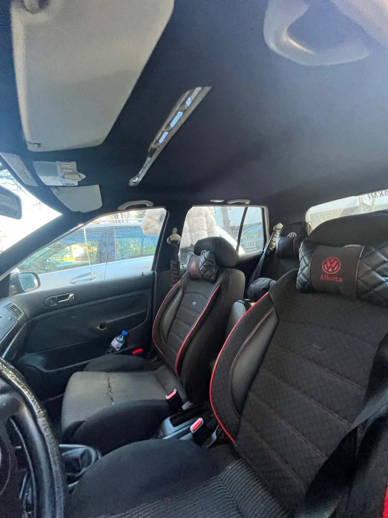 VW Golf, снимка 4 - Автомобили и джипове - 52930095
