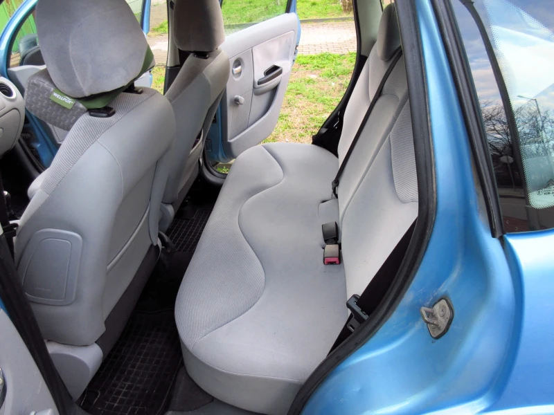 Citroen C3 1.4LPG, снимка 11 - Автомобили и джипове - 53022985