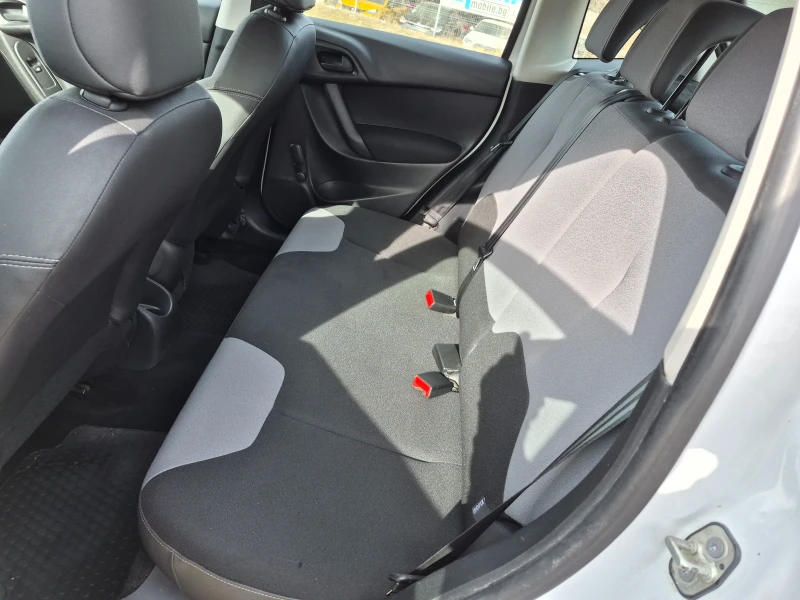 Citroen C3 1.2i, снимка 13 - Автомобили и джипове - 53562836