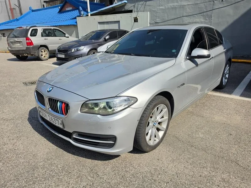 BMW 528 i