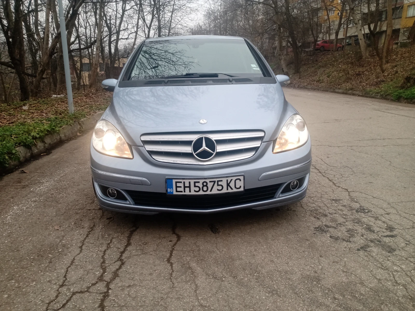 Mercedes-Benz B 200  - изображение 2