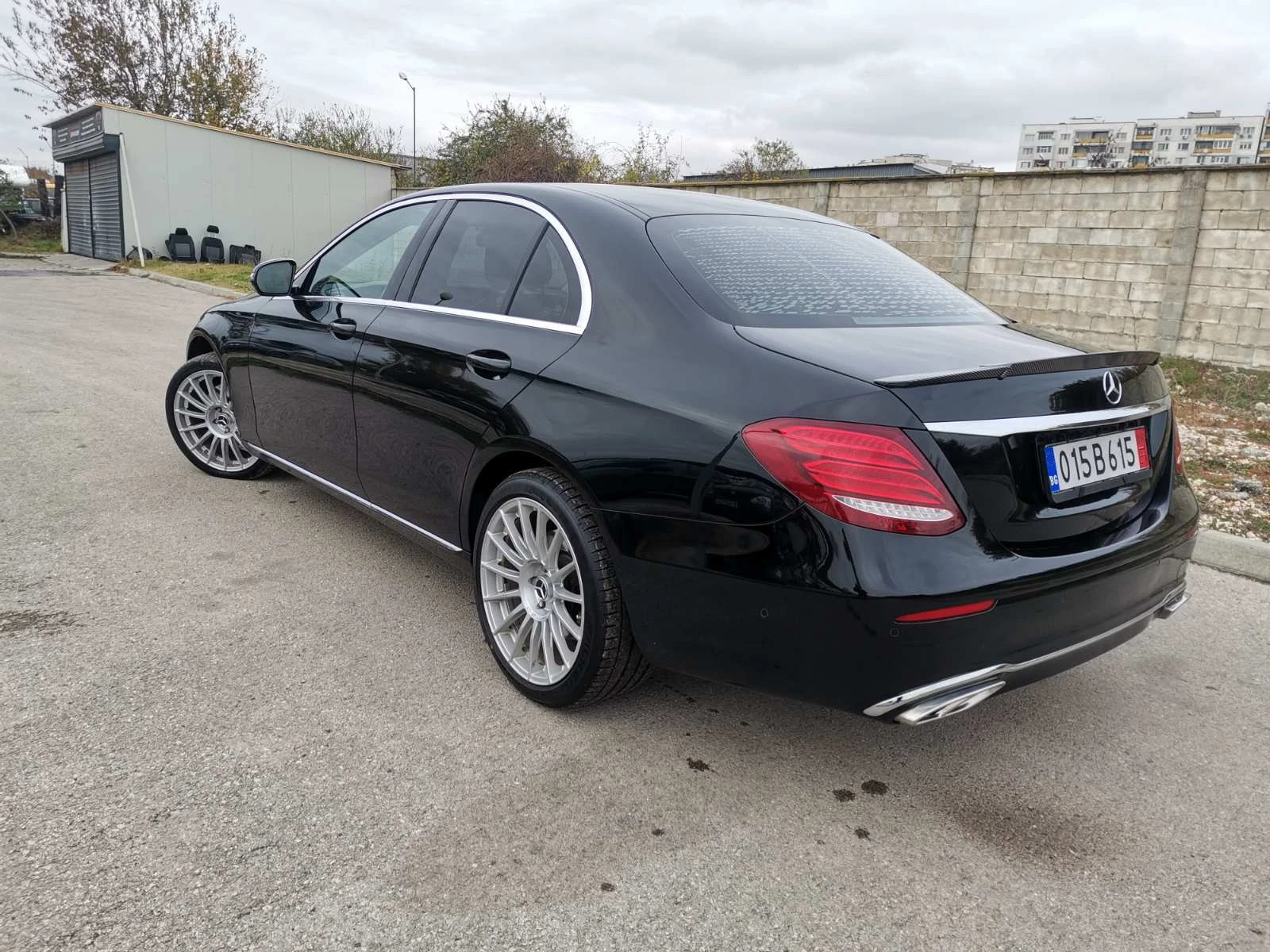 Mercedes-Benz E 350 КОЛЕДНА ПРОМОЦИЯ* КАТО ЧИСТО НОВ/9G/КОЖА - изображение 4