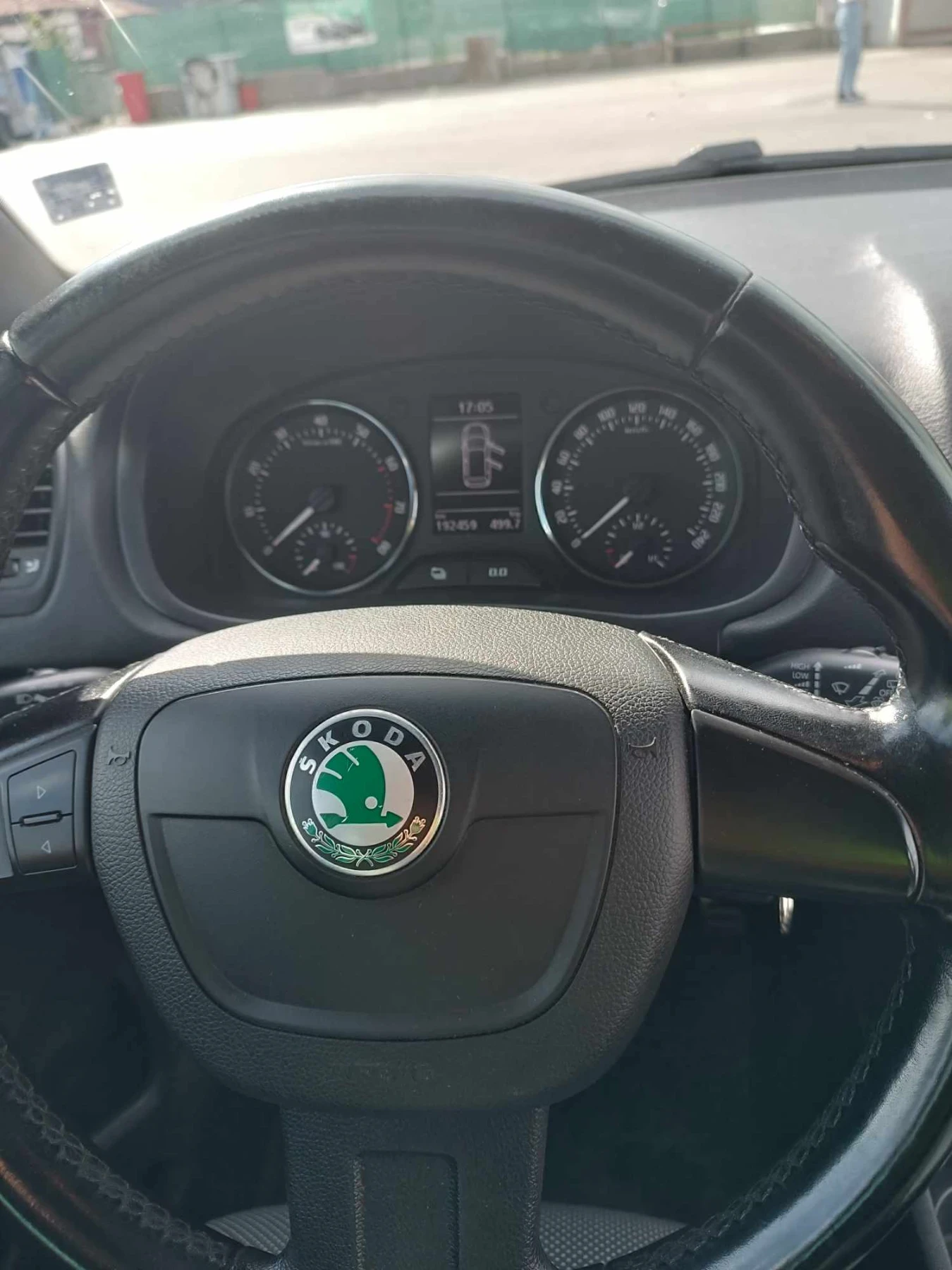 Skoda Fabia 1.2tsi Monte Carlo  - изображение 9