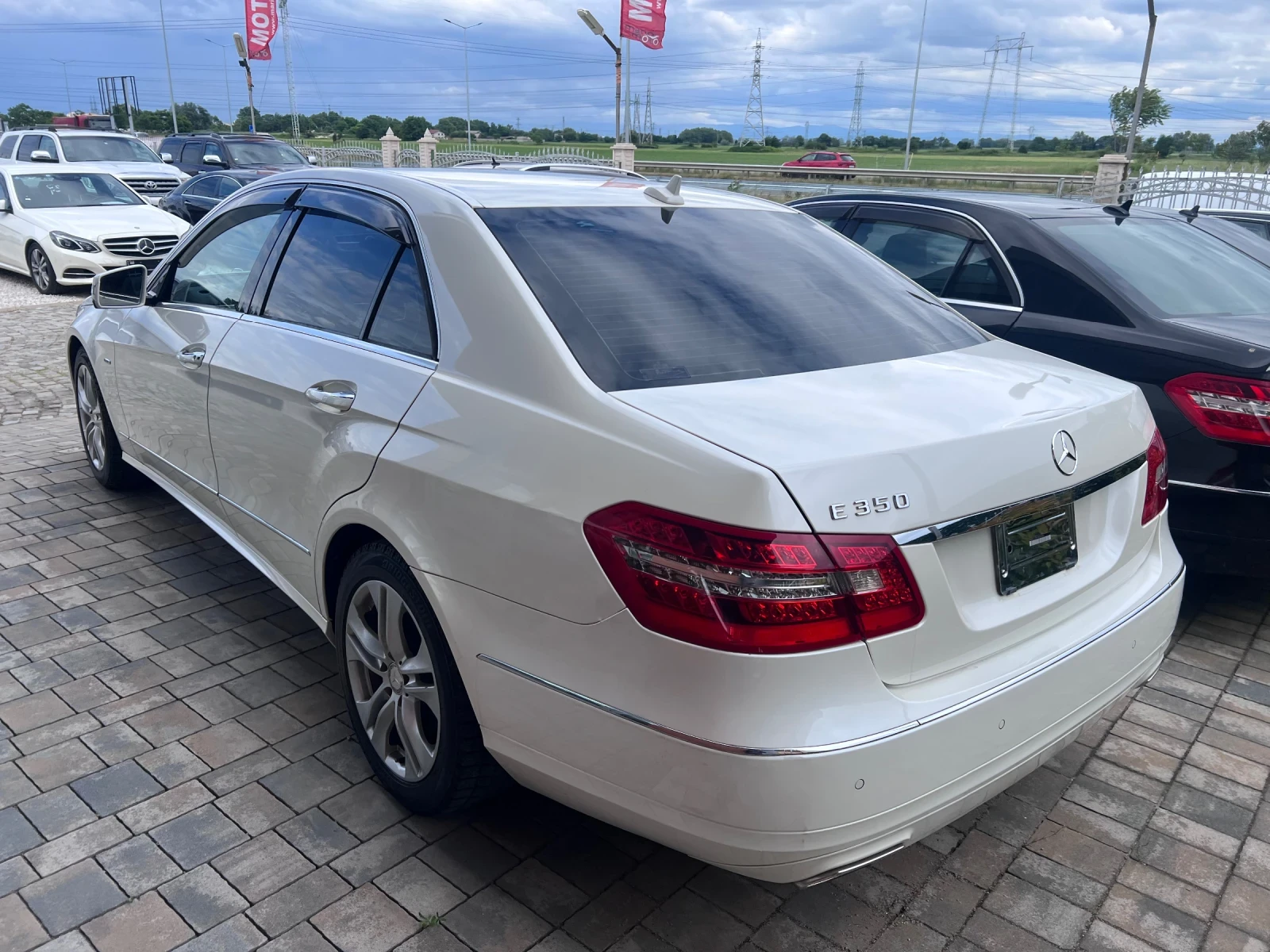 Mercedes-Benz E 350 306кс 72100km - изображение 6