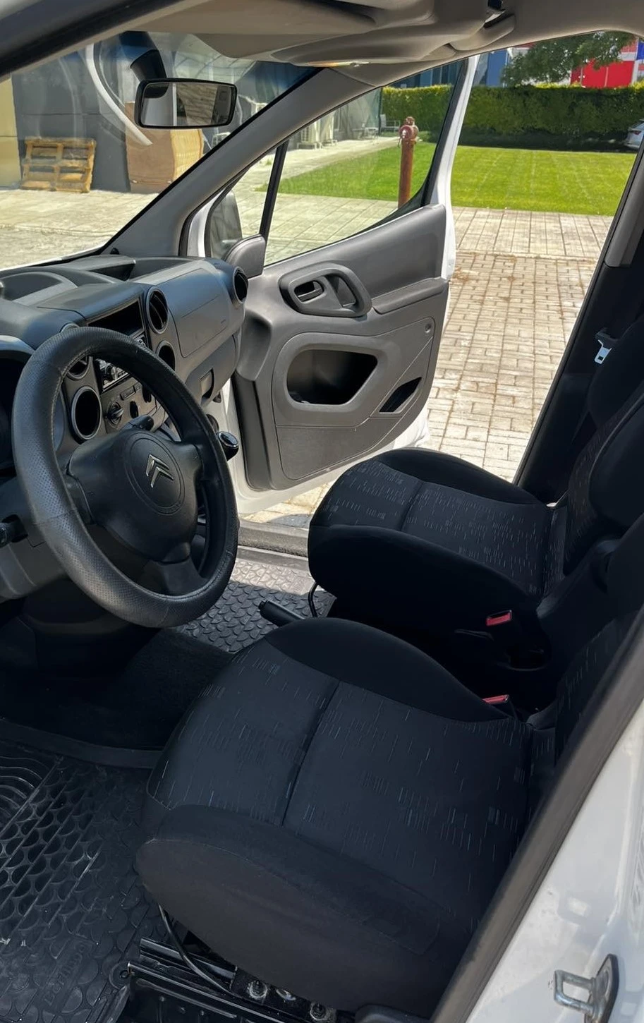Citroen Berlingo 1.6 HDI - изображение 4